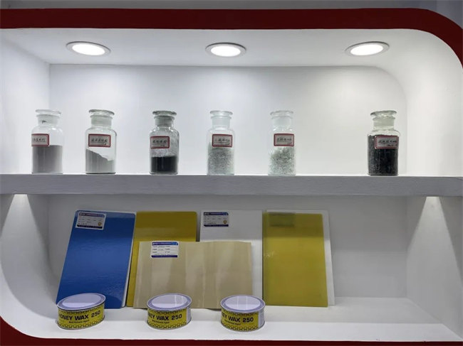 廣東博皓攜手AOC力聯(lián)思參加第1屆深圳國際復(fù)材展 -7